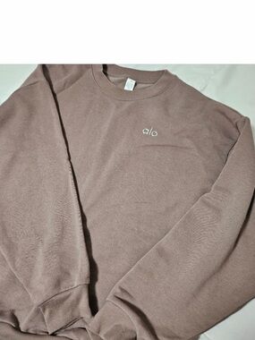 ALO Yoga Dusty Tan Crewneck Sweatshirt